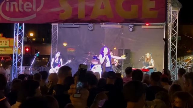 All Female Tribute To Queen