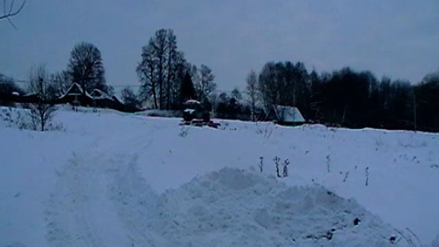 "ДТ-75" снова на расчистке снега смотреть онлайн