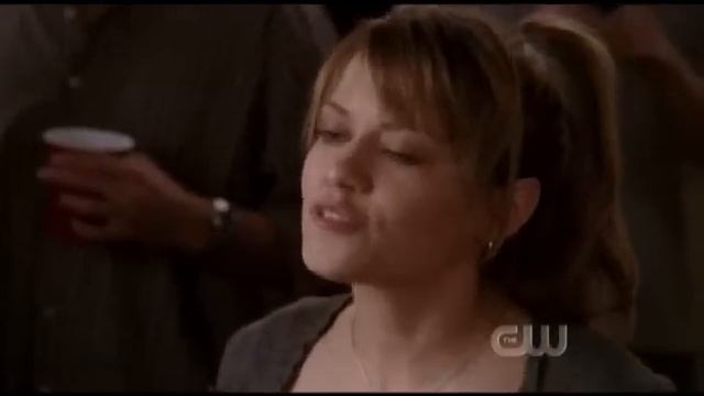 One Tree Hill - Haley Slaps Rachel (Episode 4.14)