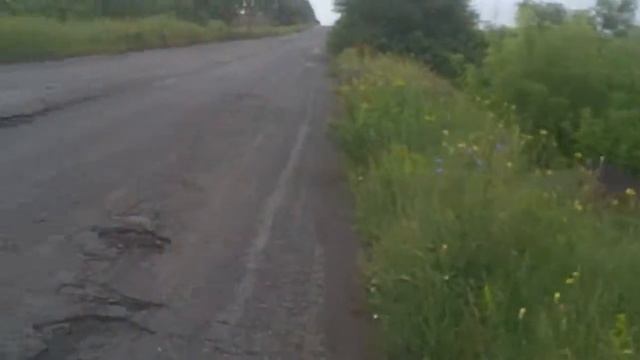 обгон трактора - вело поездка Токма-Пологи смотреть онлайн