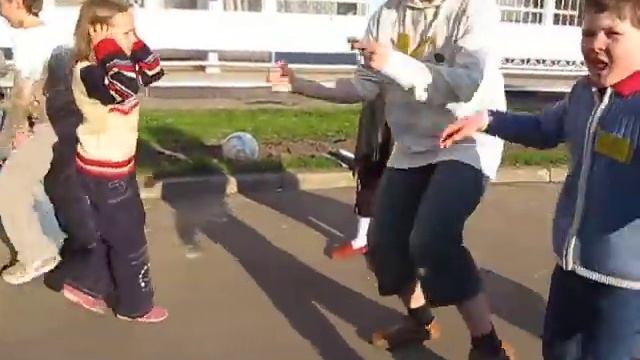 Нереальный рэповский батл))) смотреть онлайн