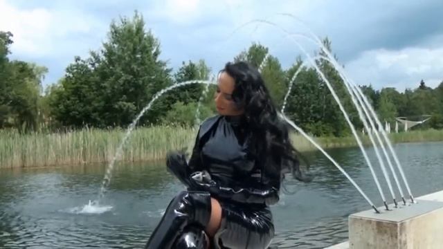 Fetish Diva Nadja