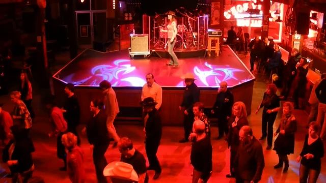 NEVER GONNA BREAK YOUR HEART Line Dance (Démo) - Séverine Moulin Billy Bob's