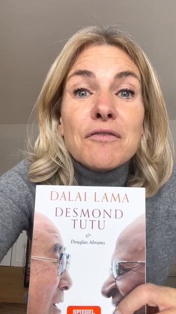 Buchtipp! Dalai Lama, Desmond Tutu "Das Buch der Freude". смотреть онлайн