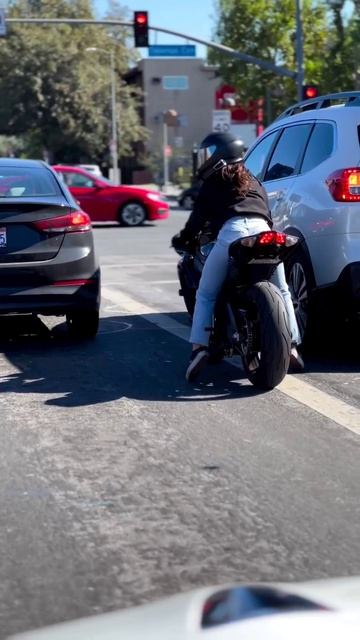 МОТО красота и ничего лишнего...