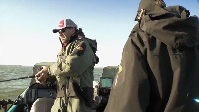 (Part 3/4) Sak-ing Walleyes in North Dakota смотреть онлайн