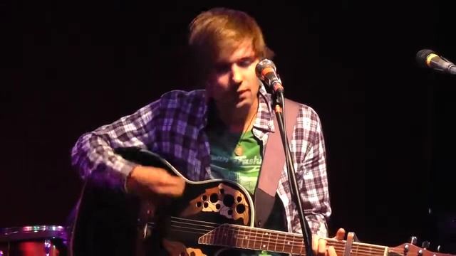 Yellow - I wish (acoustic), (live at 16 tons) смотреть онлайн