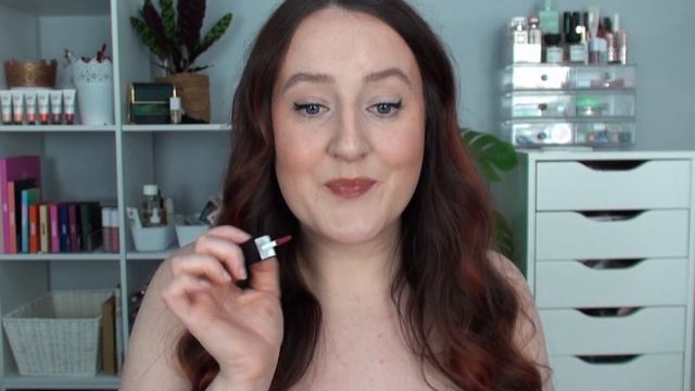 ELF GLOSSY LIP STAIN REVIEW - Swatch And Try On *EVERY SHADE* NEW FAVOURITE GLOSS E.L.F. Cosmetics смотреть онлайн