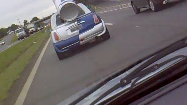 Mini Cooper na da RED BULL na SP304 Americana-sp смотреть онлайн