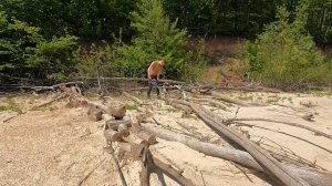 Землянка у реки. В гостях у оптимиста. Разбил дрон dji. Рецепт макароны с тушенкой