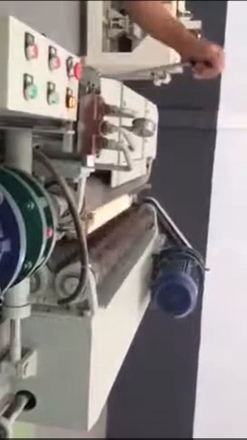 Окорочной станок для производства шпона