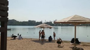 Искупался в озере Сайран. Алматы