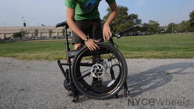 Montague Paratrooper Pro Folding Bike Review смотреть онлайн