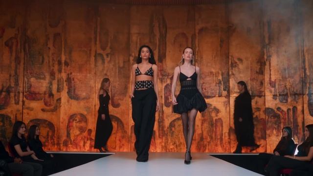 Sean Paul x INNA - Let It Talk To Me смотреть онлайн