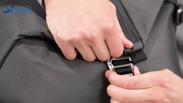 Bolsa Elegante Espaçosa e Fácil de Transportar Thule Subterra Duffel смотреть онлайн