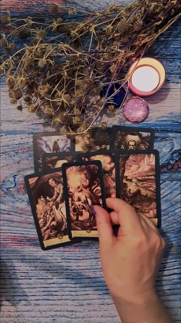 Кто мешает вашим отношениям? Есть ли воздействие третьих лиц? #Shorts смотреть онлайн