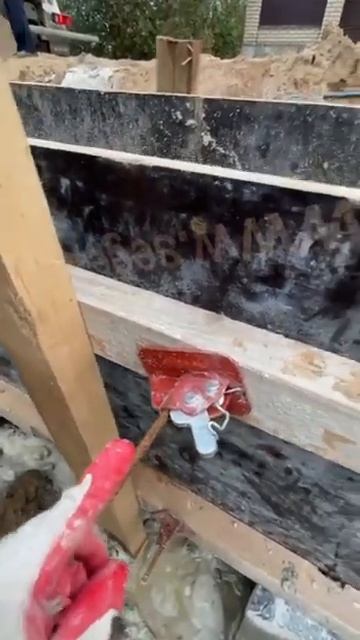 Зажимы для опалубки, строим забор! #заборспб #воротаспб смотреть онлайн