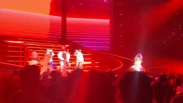 Little Mix: Confetti Tour Glasgow: 27/4/22: Confetti смотреть онлайн