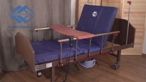 Кровать электрическая Med-Mos YG-2 (с туалетным устройством)