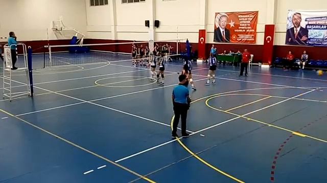 Küçükçekmece Voleybol 3-0 Atakent Elit GK 3. SET смотреть онлайн