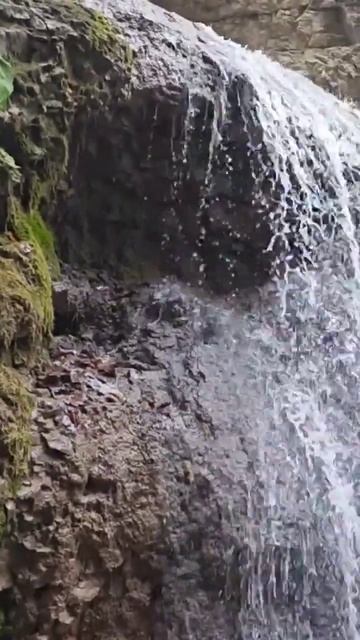 Удивительные #водопады - звук воды и природы смотреть онлайн