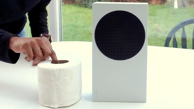 Xbox Series S Unboxing And Size Review смотреть онлайн