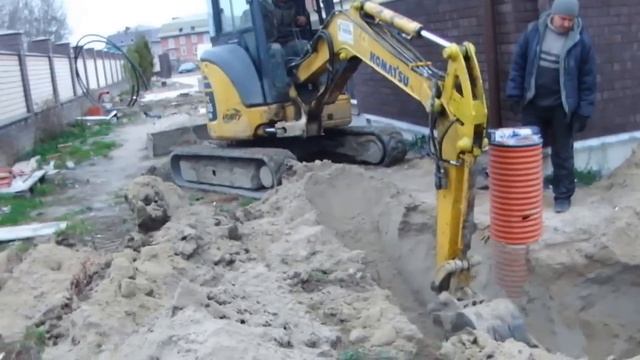 Как выкопать узкую траншею для ливневки мини-экскаватором - steh39.ru смотреть онлайн