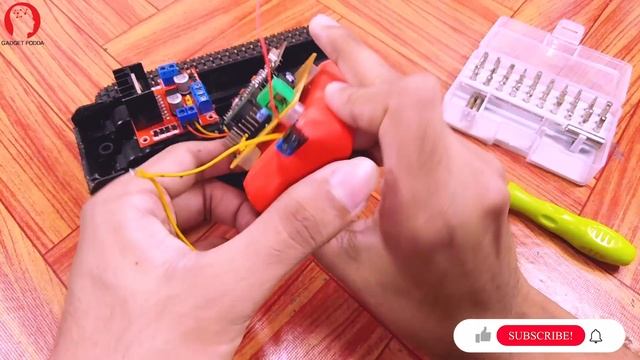 How to make RC Tank | nrf24l01 controller | diy смотреть онлайн