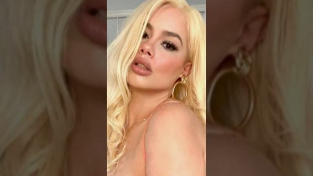 Curvy Model Mia Posh Biography, Fashion, Career, Wiki, Curvy Outfit, Net Worth смотреть онлайн