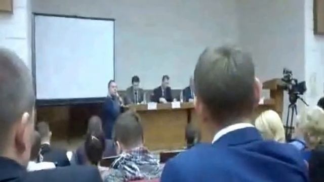 О возможности повышения цен на муниципальные парковки в Краснодаре смотреть онлайн