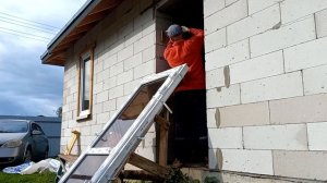 Установка пластиковой входной двери своими руками.