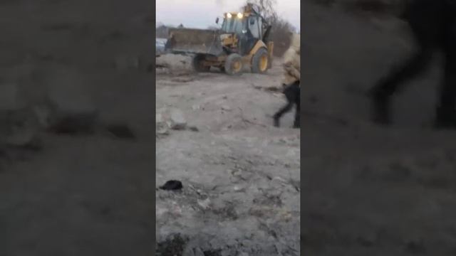 CAT 428E смотреть онлайн