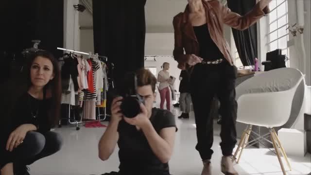 Как делают фото париков Ellen Wille смотреть онлайн