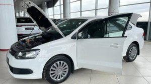 Volkswagen Polo V (2009—2015) 1.6 MPI MT (105 л.с.) Highline