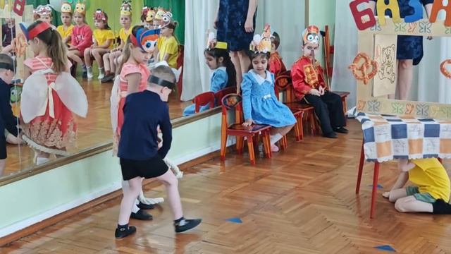 Муха цокотуха