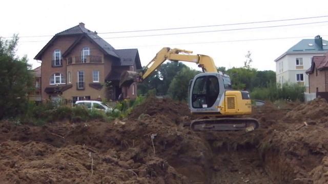 Для чего экскаватору нужна "ломающаяся" поворотная стрела - steh39.ru смотреть онлайн