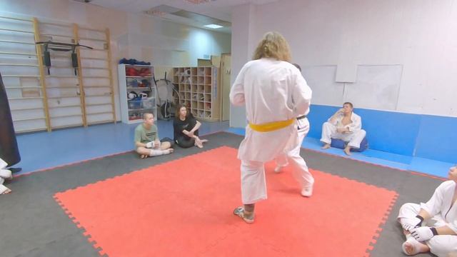 Смертин Иван-Помелов Федор/Вечерние бои 02-12-22/STRUIN DOJO смотреть онлайн