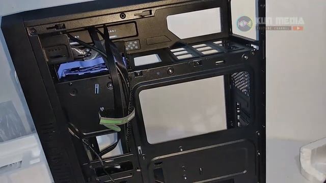 Unboxing Casing PC Komputer #GAME MAX G561 #gaming #casingpc #pc #pcgaming смотреть онлайн