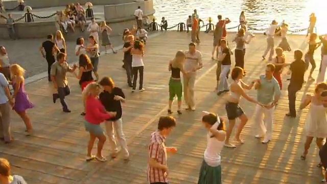 сальса на набережной смотреть онлайн