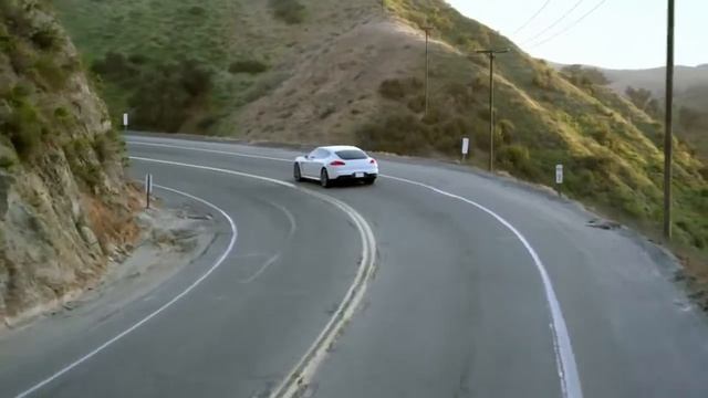 The Porsche Panamera S E-Hybrid - The Race - Newest TV Commercial смотреть онлайн
