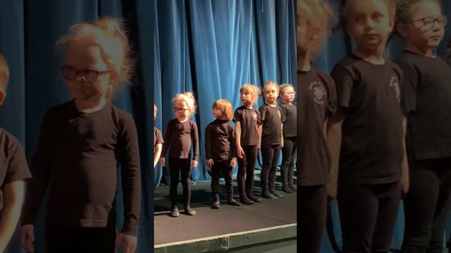 закрыли театральный сезон. Младшая группа. смотреть онлайн