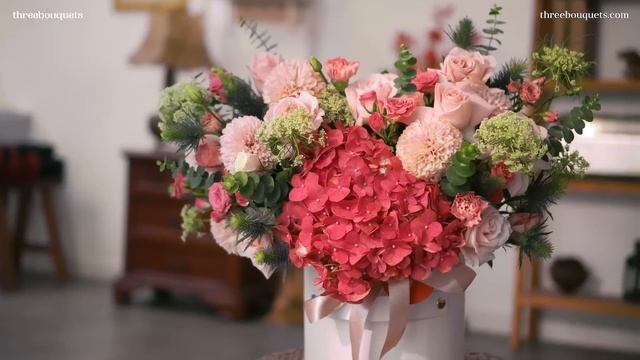 Premium and Fresh Flowers by Three Bouquet смотреть онлайн