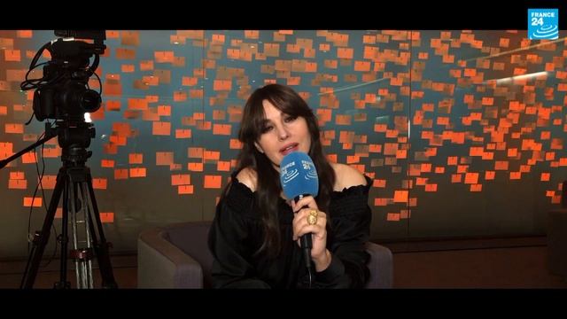 60 secondes de glamour avec Monica Bellucci смотреть онлайн