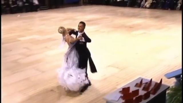 Roberto Villa & Morena Colagreco Quickstep Solo UK Open 2010 смотреть онлайн