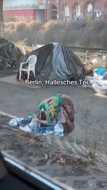 Утро в столице европейской державы. Берлин старается соответствовать высоким стандартам смотреть онлайн