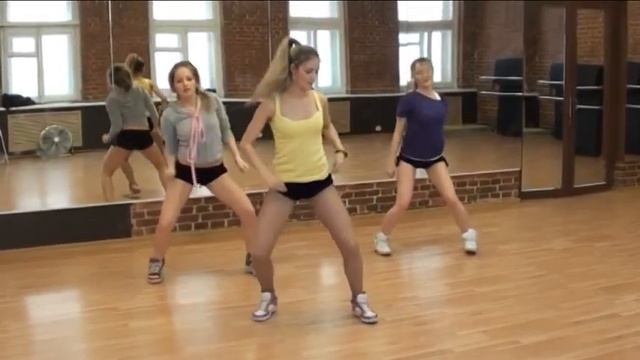 dance hall смотреть онлайн