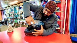 How to Remove & Fix Visor???    LS2 FF902 Scope Helmet | @BikerGyaani     | @LS2Europe