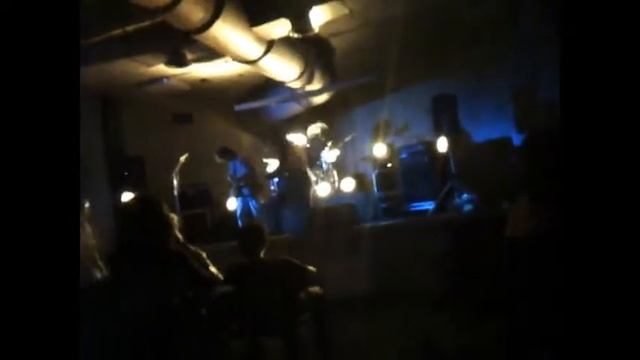 Skin Box - Here Comes the Rain смотреть онлайн