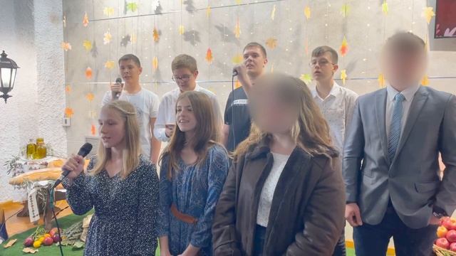 Песня «Посланник» – молодежный ансамбль смотреть онлайн