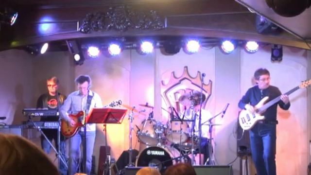 Группа "Roman S' Band" в пабе "Ben Hall" смотреть онлайн